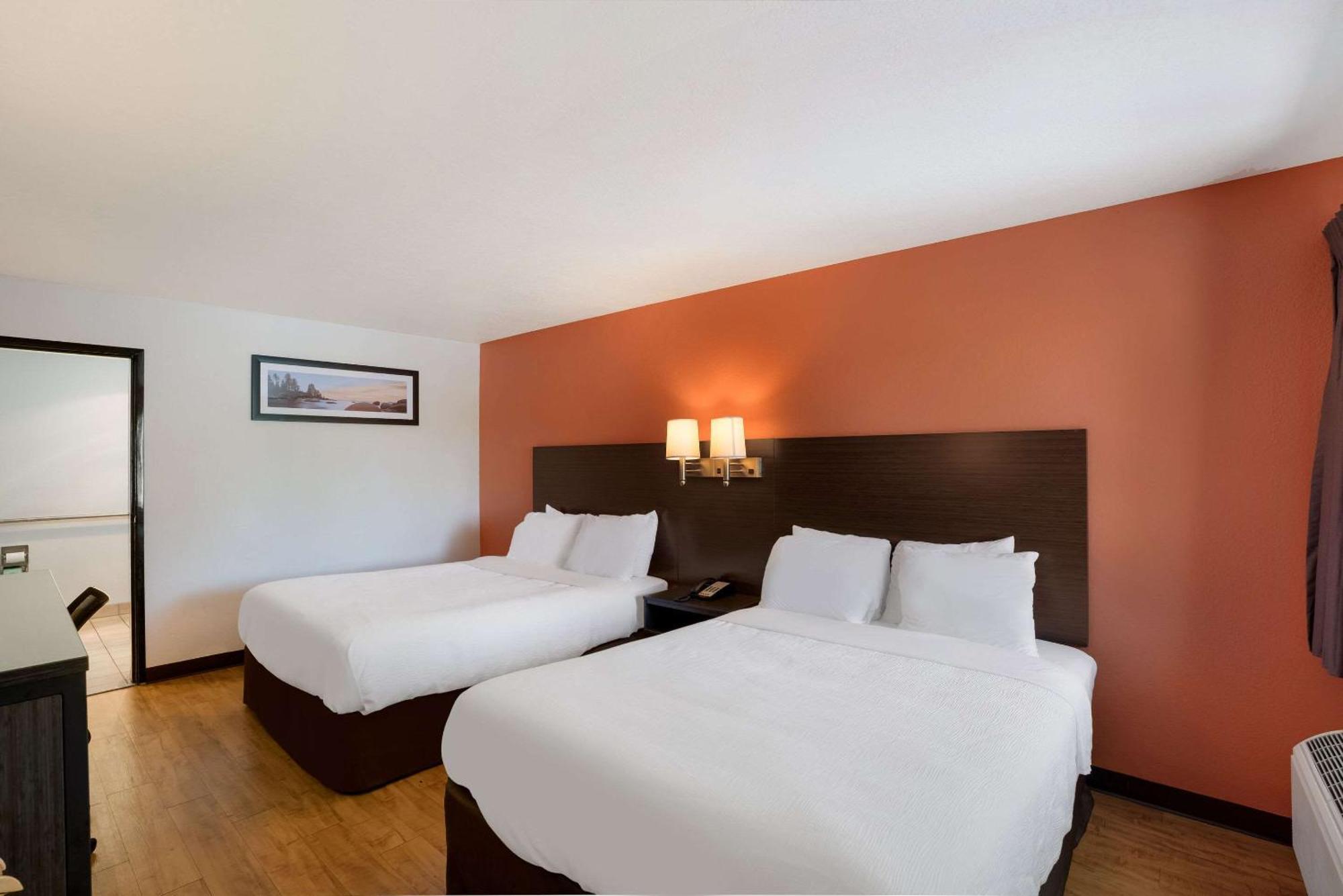 Quality & Hotel 2*